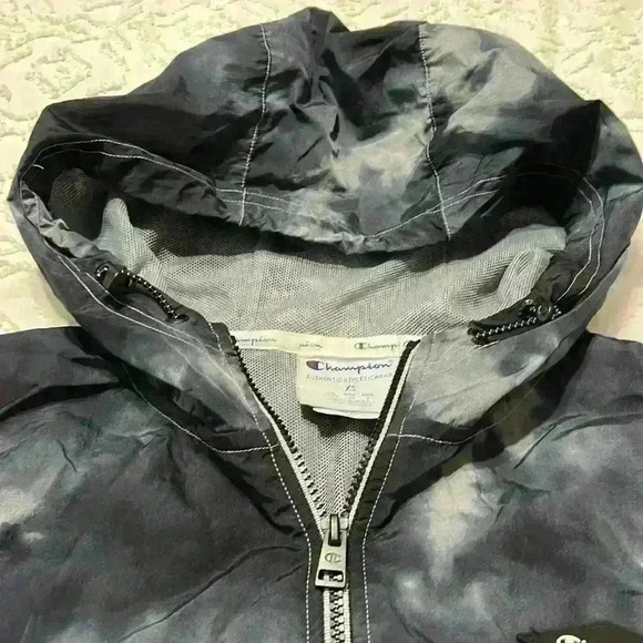 Champion Authentic Athleticwear 100% Nylon Pullover Quarter Zip Jacket. Size XS - Picture 9 of 14